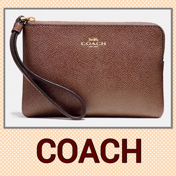 Coach Handbags - Authentic Coach corner zip wristlet